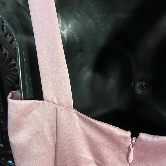 Vintage Pink Satin Column Dress - Picture 8 of 12